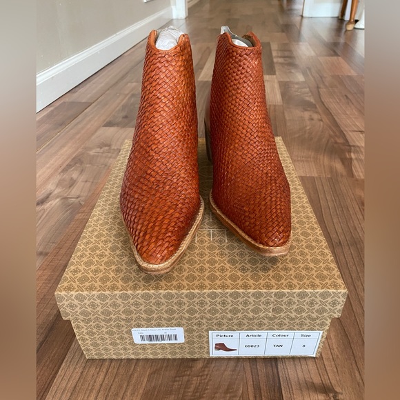 ROOLEE Start A New Life Ankle Boot - Picture 4 of 5